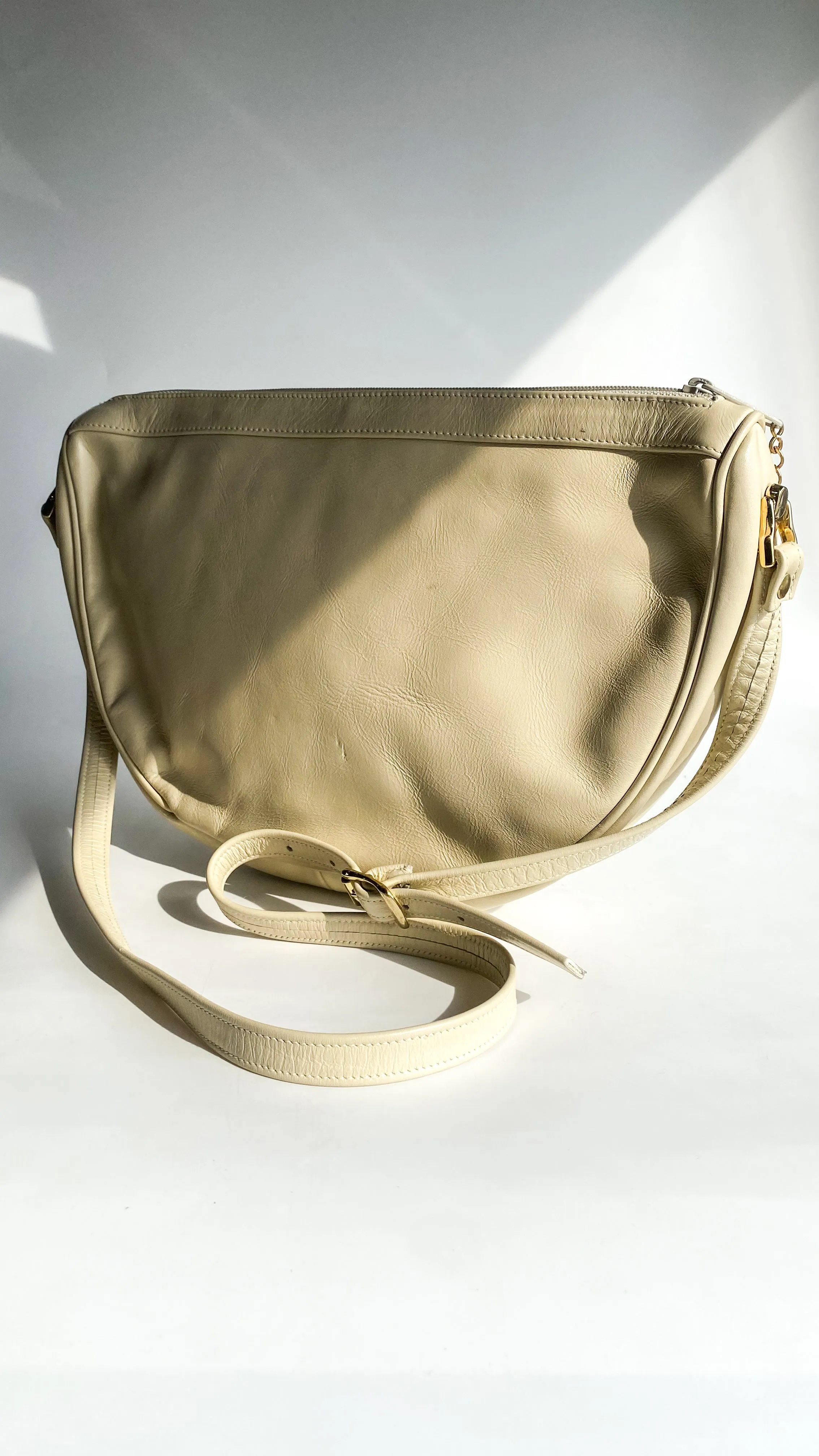 1980s Cream Semi-Circle Shoulder Bag