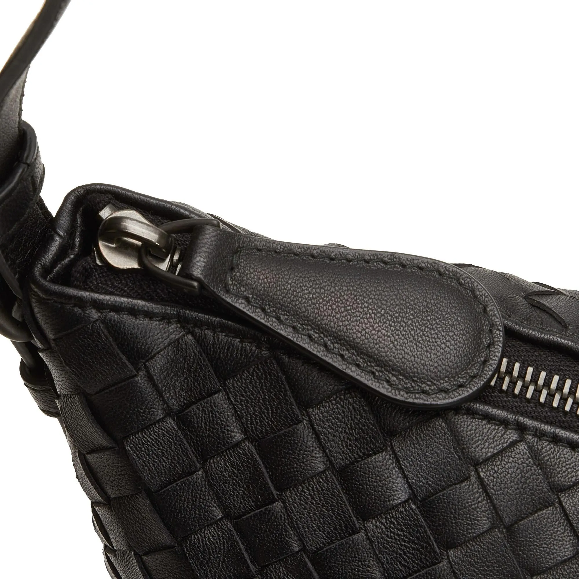 Bottega Veneta Intrecciato Shoulder Bag (SHG-Z6IzBv)