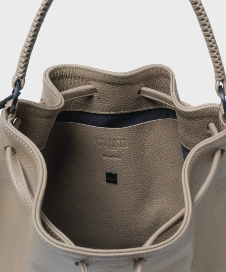 Bucket Bag Grained Leather Taupe