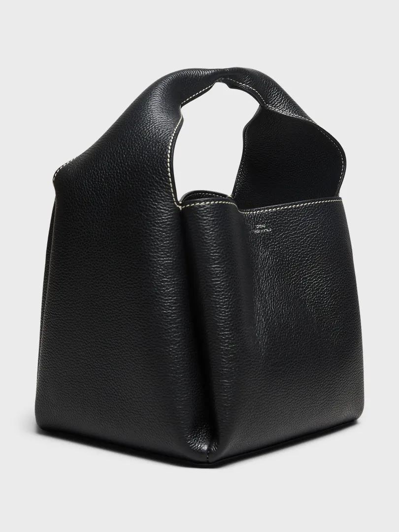 Bucket Bag in Black