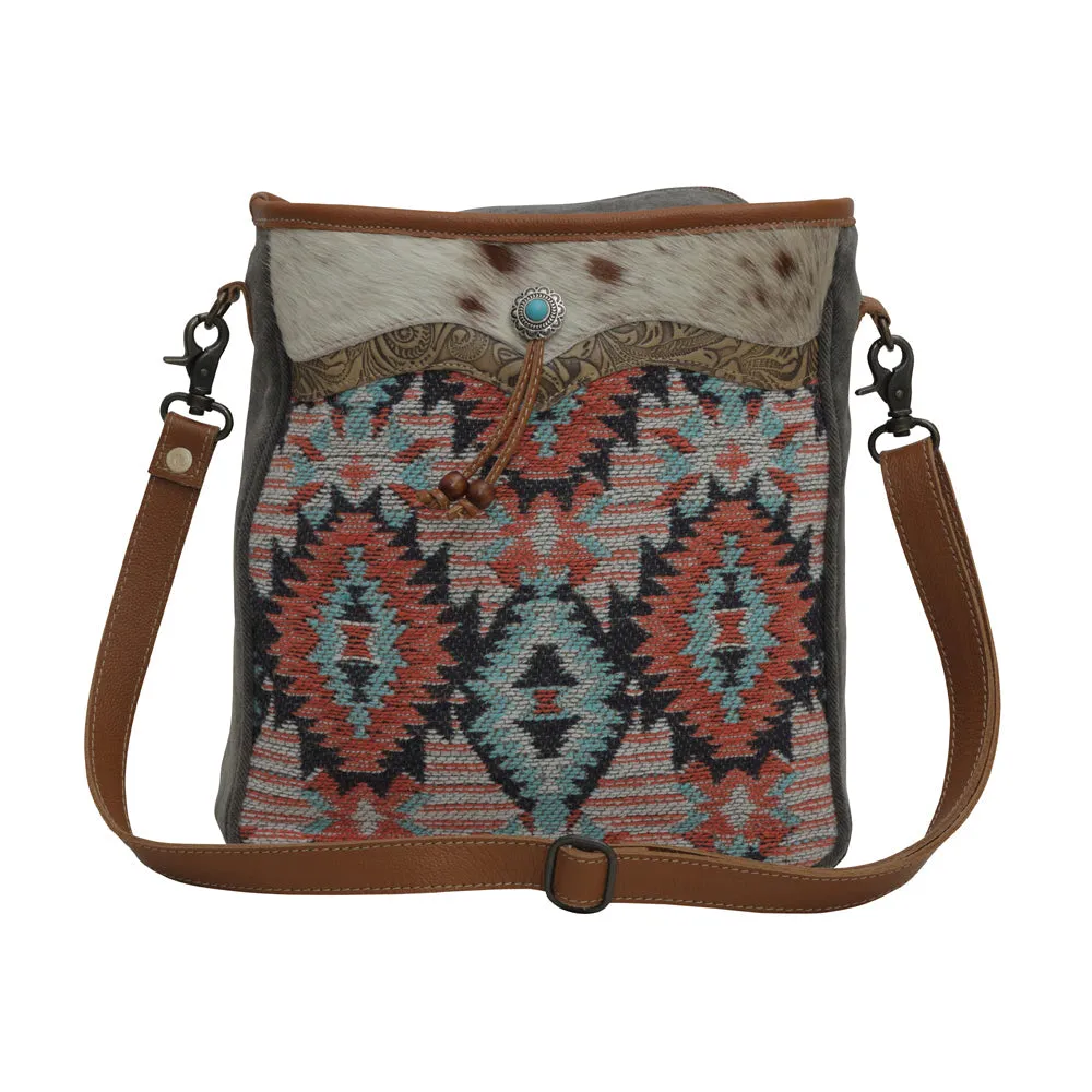 El Salva Shoulder Bag