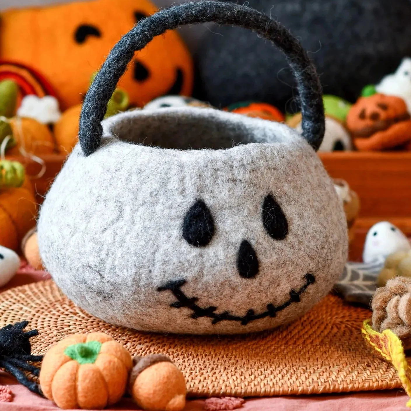 Felt Trick Or Treat Spooky Skull Bag