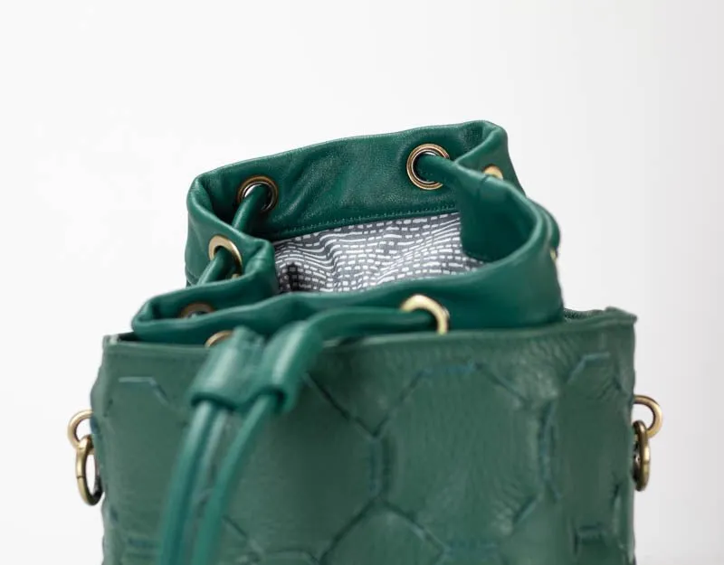 Helon mini bucket bag - Handwoven petrol green leather