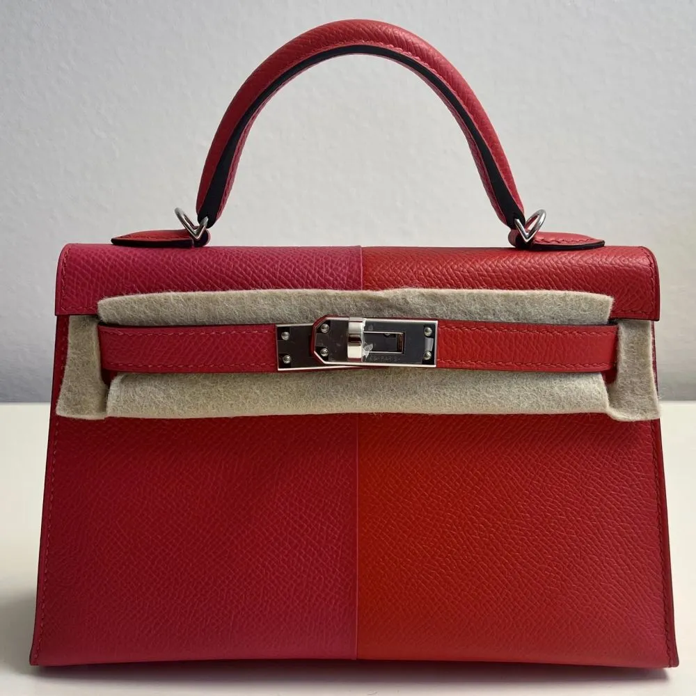 Hermès Kelly Limited Edition 20 Rouge de Coeur/Rose Extreme/Bleu Zanzibar Sellier Tricolor Epsom Palladium Hardware PHW