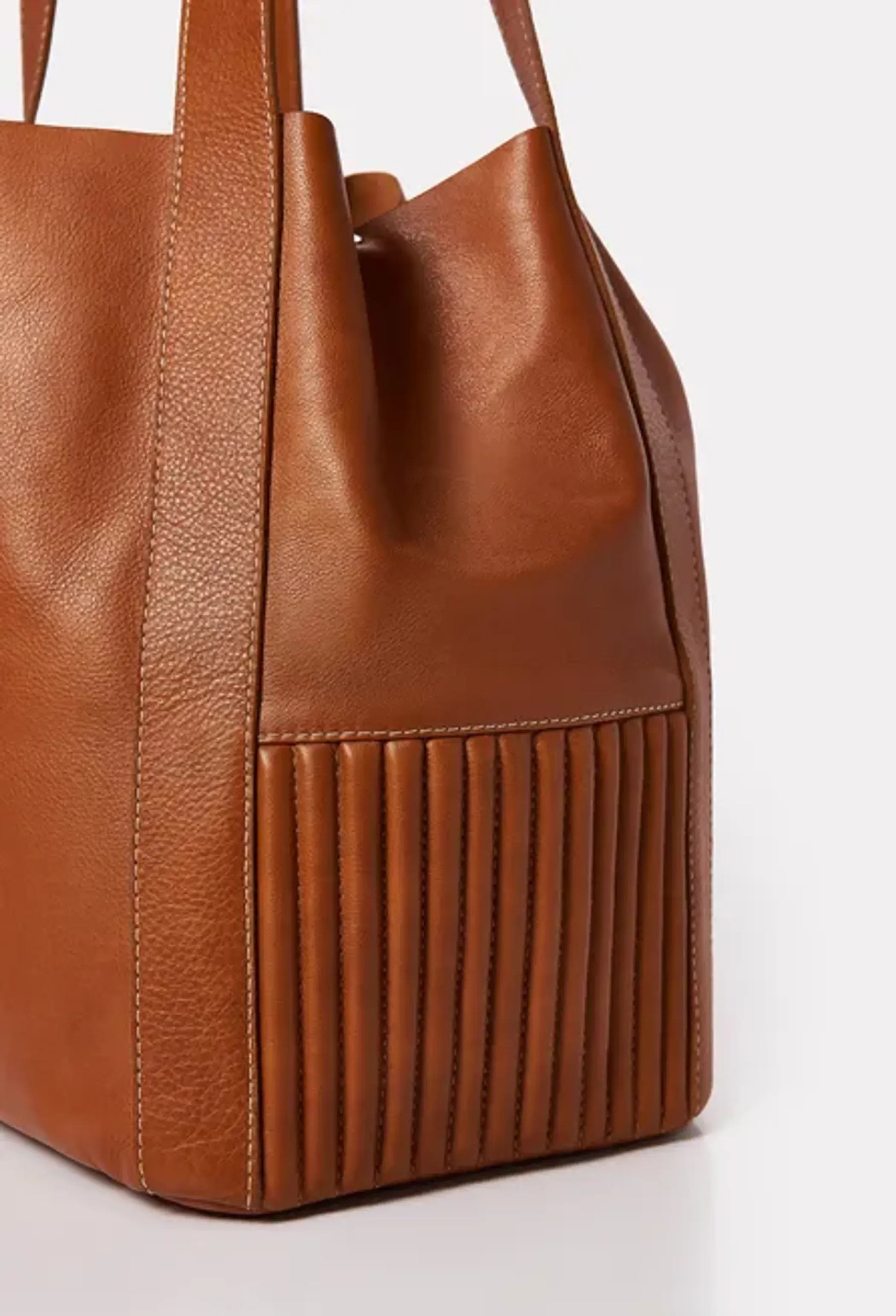 Leather Bucket Bag 'Ushuaia'