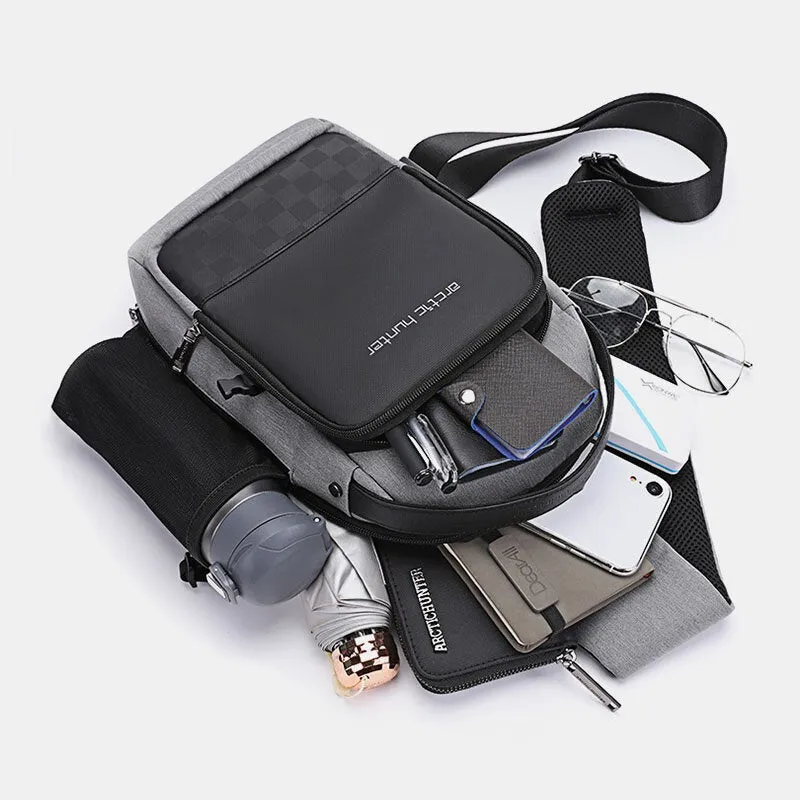 Men Waterproof Concealed Water Cup Bag Design On The Side Wild Oxford Chest USB Charging Large Capacity Crossbody Bags Shoulder