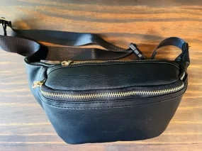 Monique Fanny Pack in Black