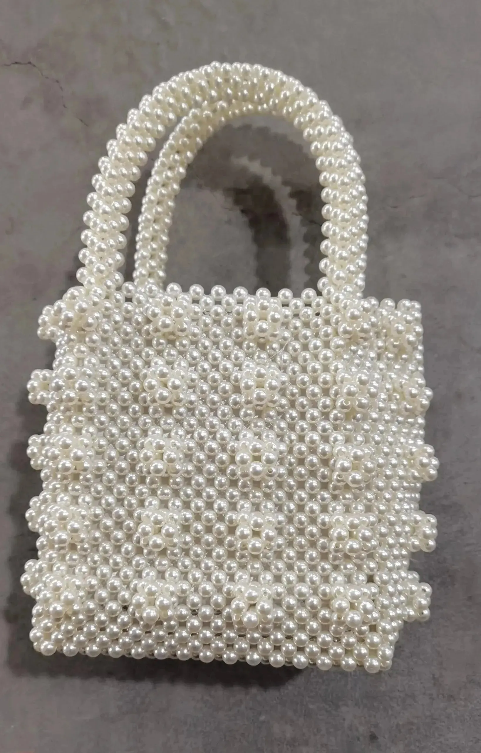 Pearl woven dinner bag