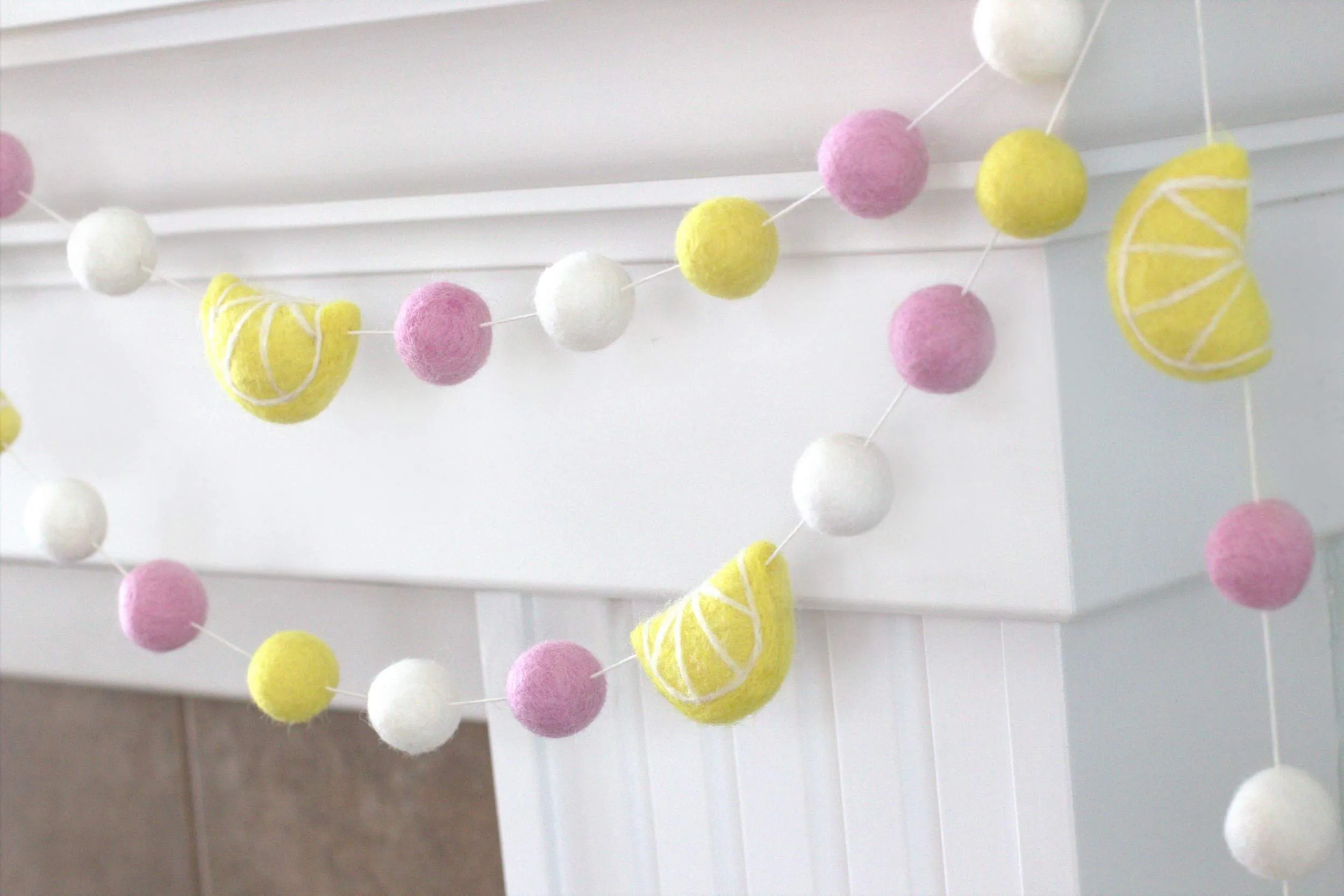 Pink Lemonade Garland- Pink, Yellow Lemons