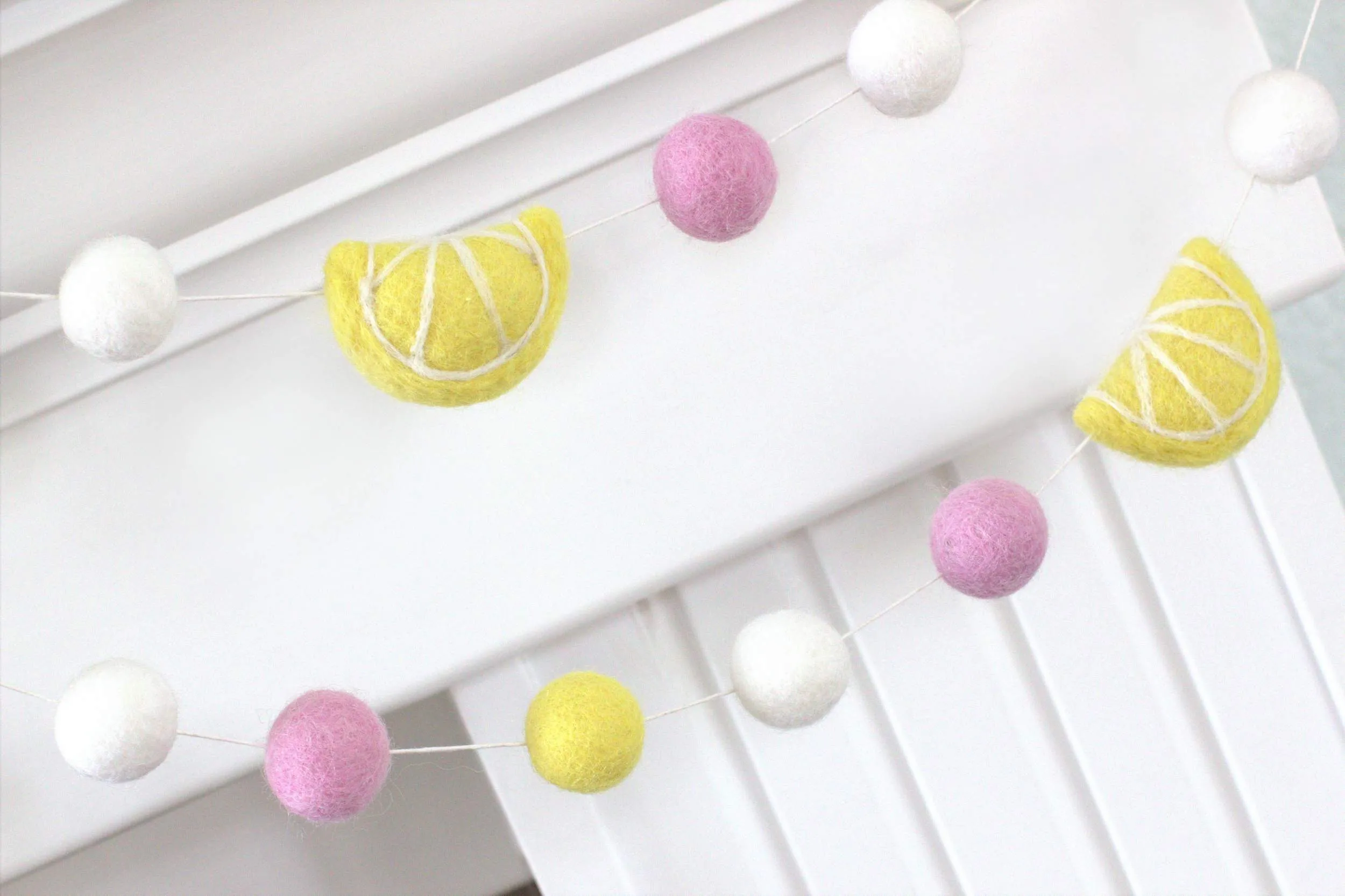 Pink Lemonade Garland- Pink, Yellow Lemons