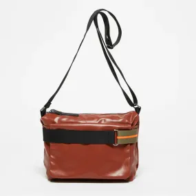 RIGA ESCAPE SHOULDER BAG