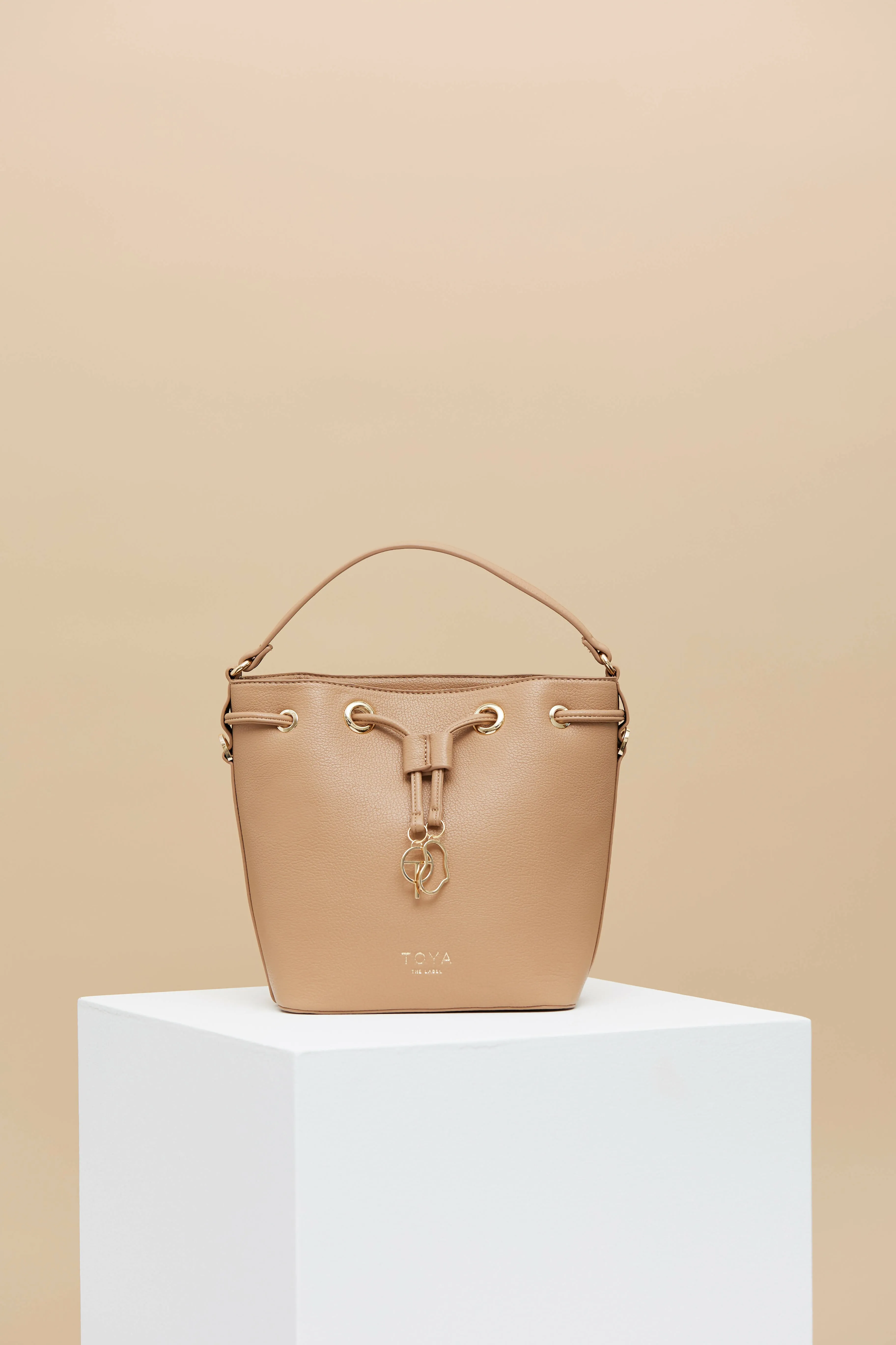 Sorrento Drawstring Bucket Bag Nude