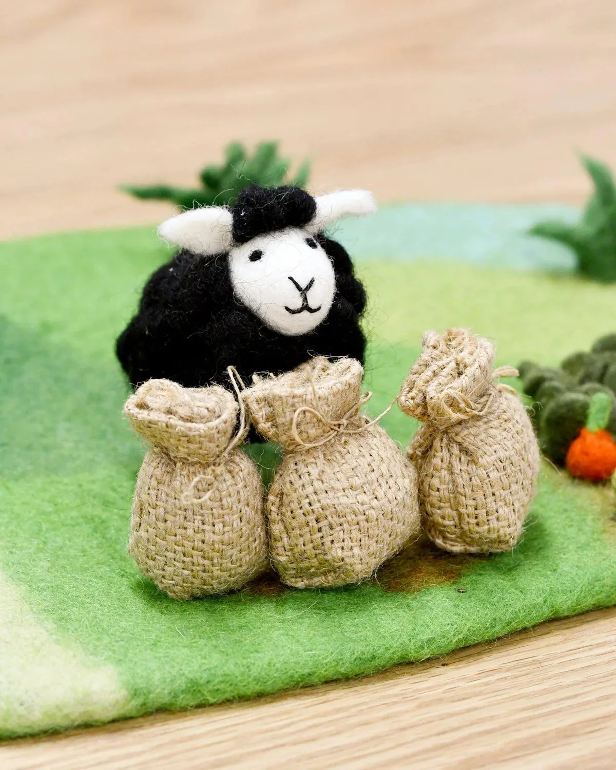 Tara Treasure Felt Baa Baa Black Sheep Set