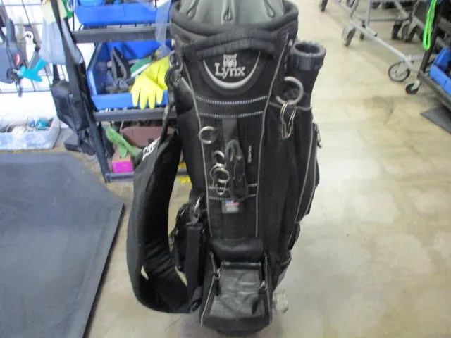 Used Lynx Stand Golf Bag (Legs IS broken)