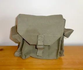 Vintage Military Canvas Shoulder Bag in Khaki Green With Side Pockets