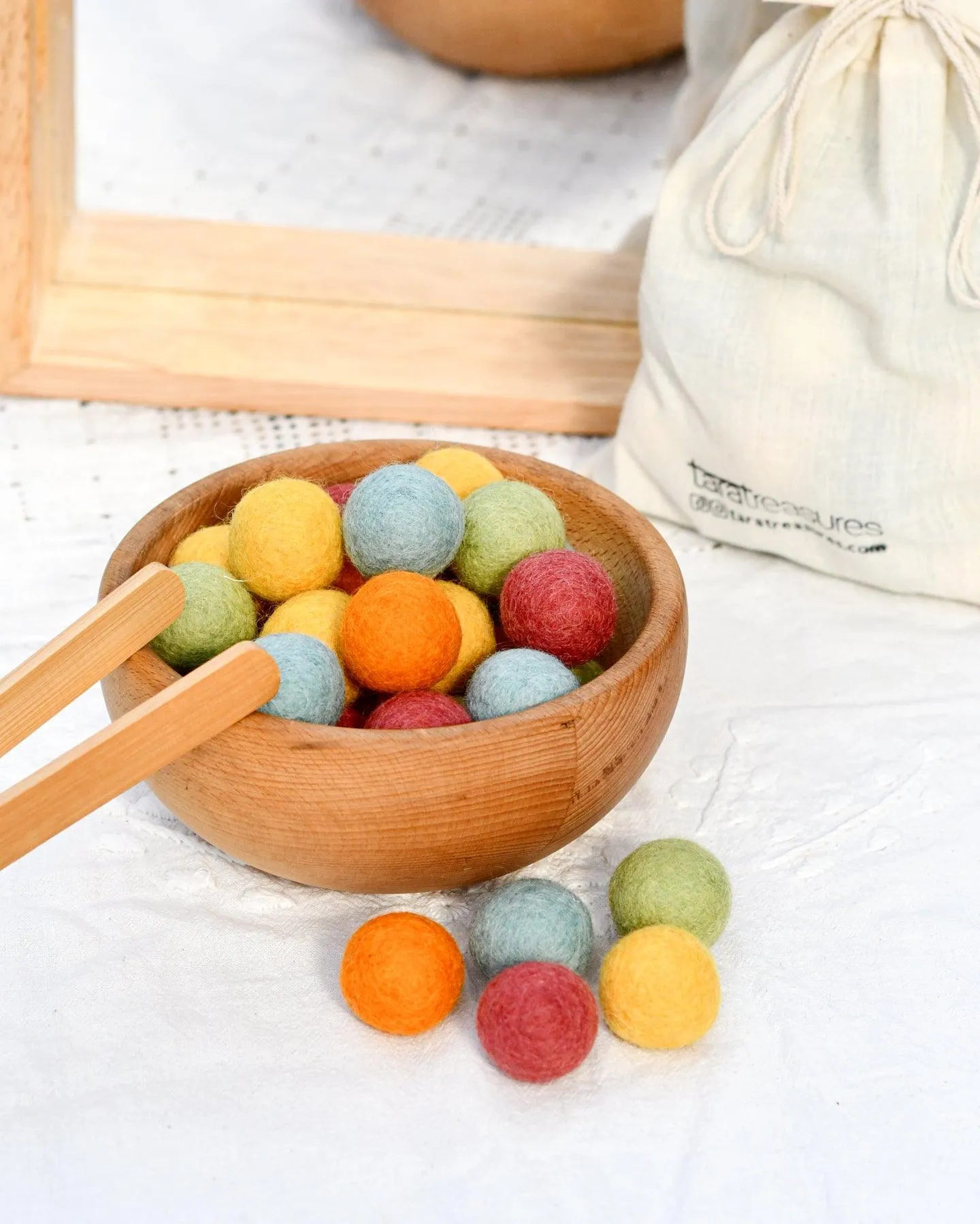 Wool Felt Balls in a Pouch - Sunshine Colours 3cm 30 balls