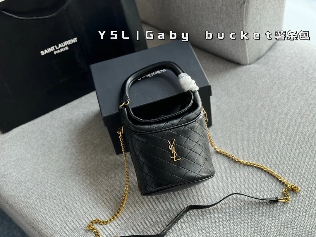 YSK338 Gaby Bucket Bag / 7.5" x 6.7" x 5.9"